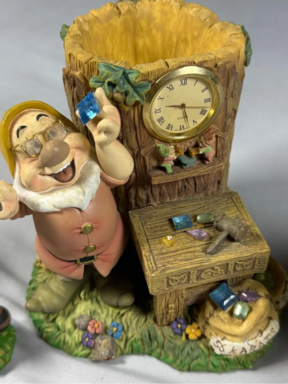 Disney Snow White and the Seven Dwarfs Desk Accessories